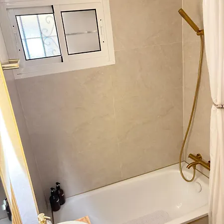 Elvira Apartmán *